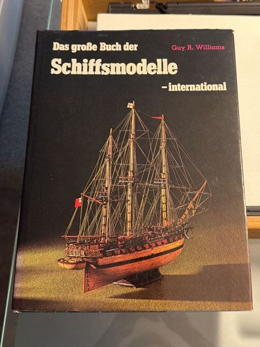 Bücher: Das grosse Buch der Schiffsmodelle international – Gebraucht aus Sumiswald von Katja-Yves