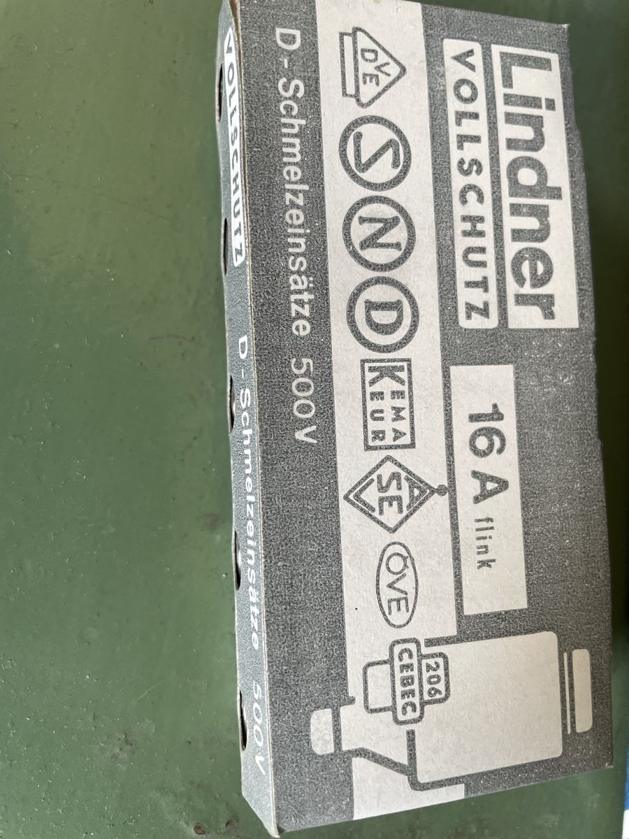 Elektronikbauteile: Schmelzsicherungen 16A – Gebraucht aus Igis von rog_6t78 1