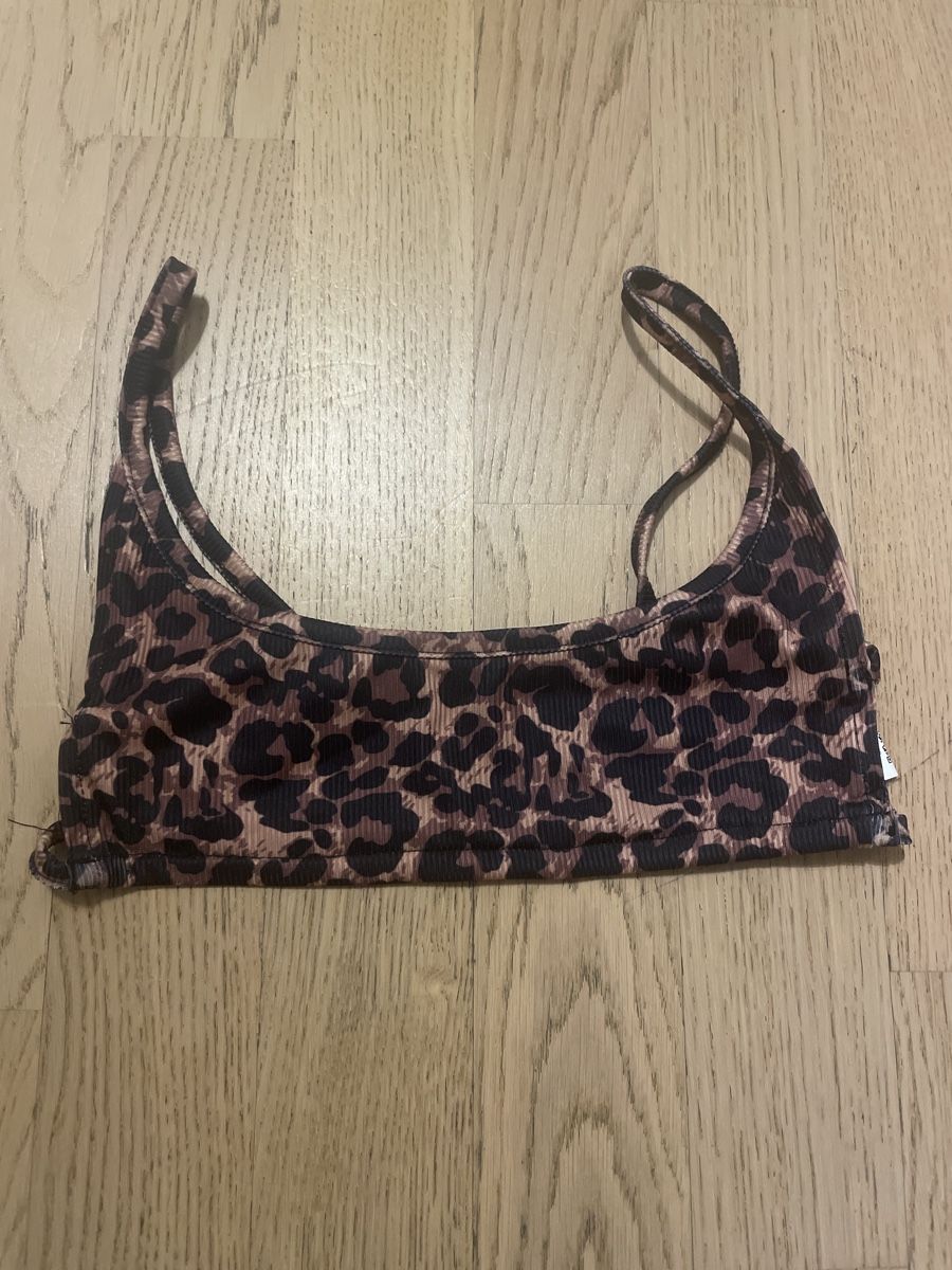 Shein Tops: Shein Top Leopard Muster, Grösse S - Neu! – Neu und originalverpackt aus Arbon von llaauraa 4