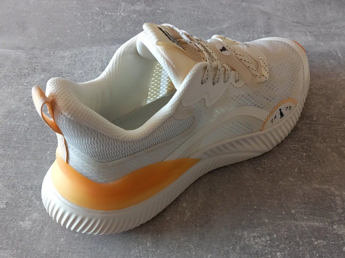 Herrenschuhe: Romano IV Running Men Orange 43 – Neu und originalverpackt aus Courgenay von Romano-Athletics 3