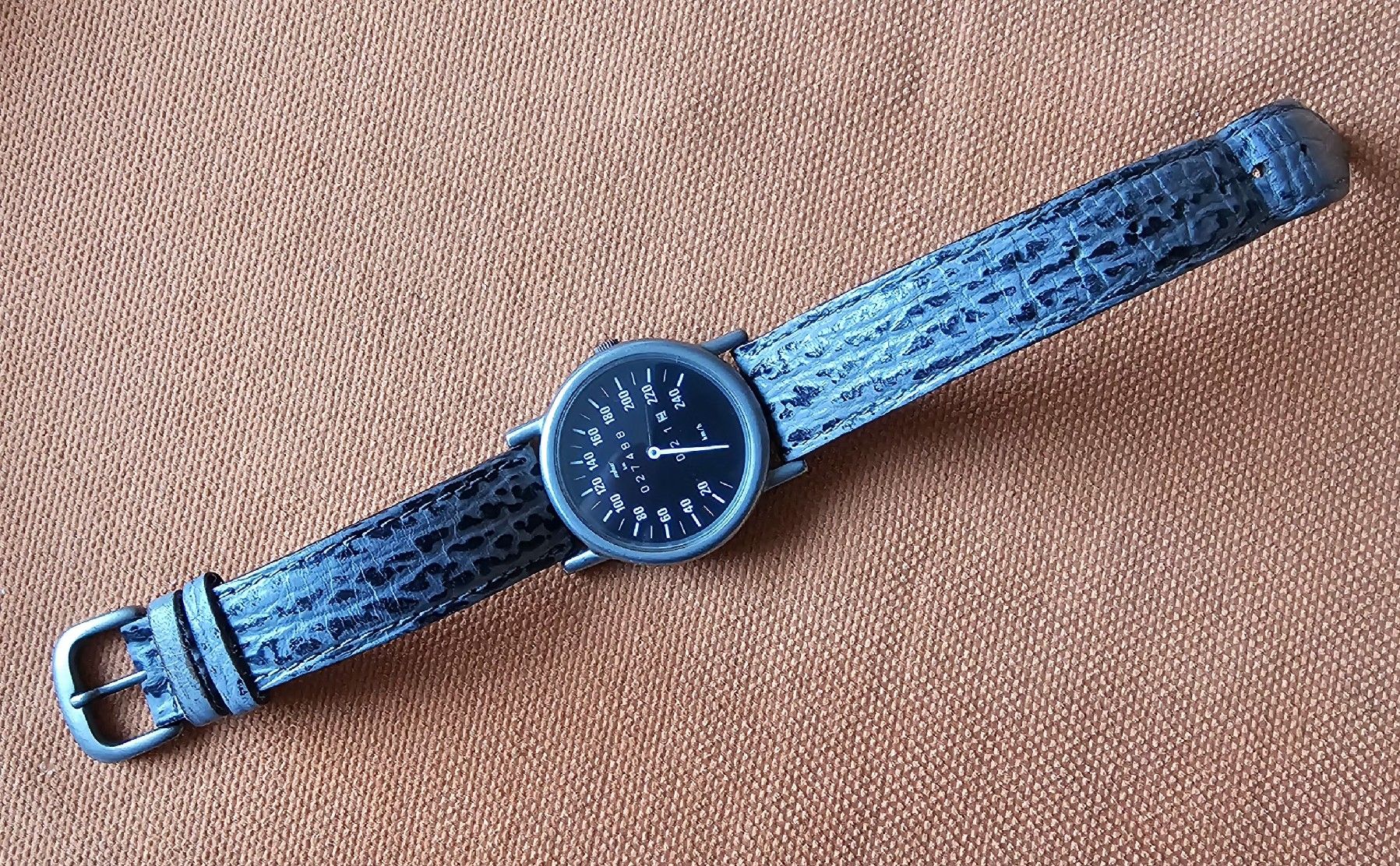 Orologi: Mhur km Titanium Quartz Damenuhr 34mm – Usato da Speicher venduto da Lemore 4