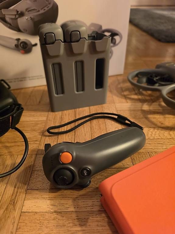 DJI Camcorder: DJI Avata 360 Fly More Combo N3 – Gebraucht aus Zürich von NikoXP 1