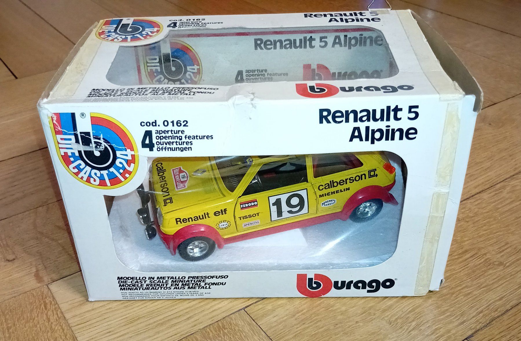 Bburago Modellini d'auto: Burago Renault 5 Alpine - cod. 0162, échelle 1:24 – Usato da Neuchatel venduto da Vlenoble 7