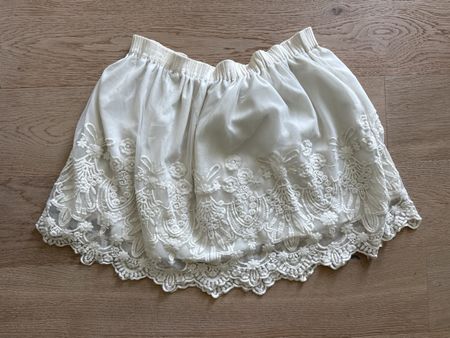 Pull&Bear lace skirt, size S
