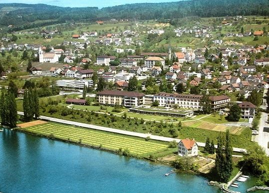 Cartoline postali: MÄNNEDORF Flugfoto – Usato da Jona venduto da philajona