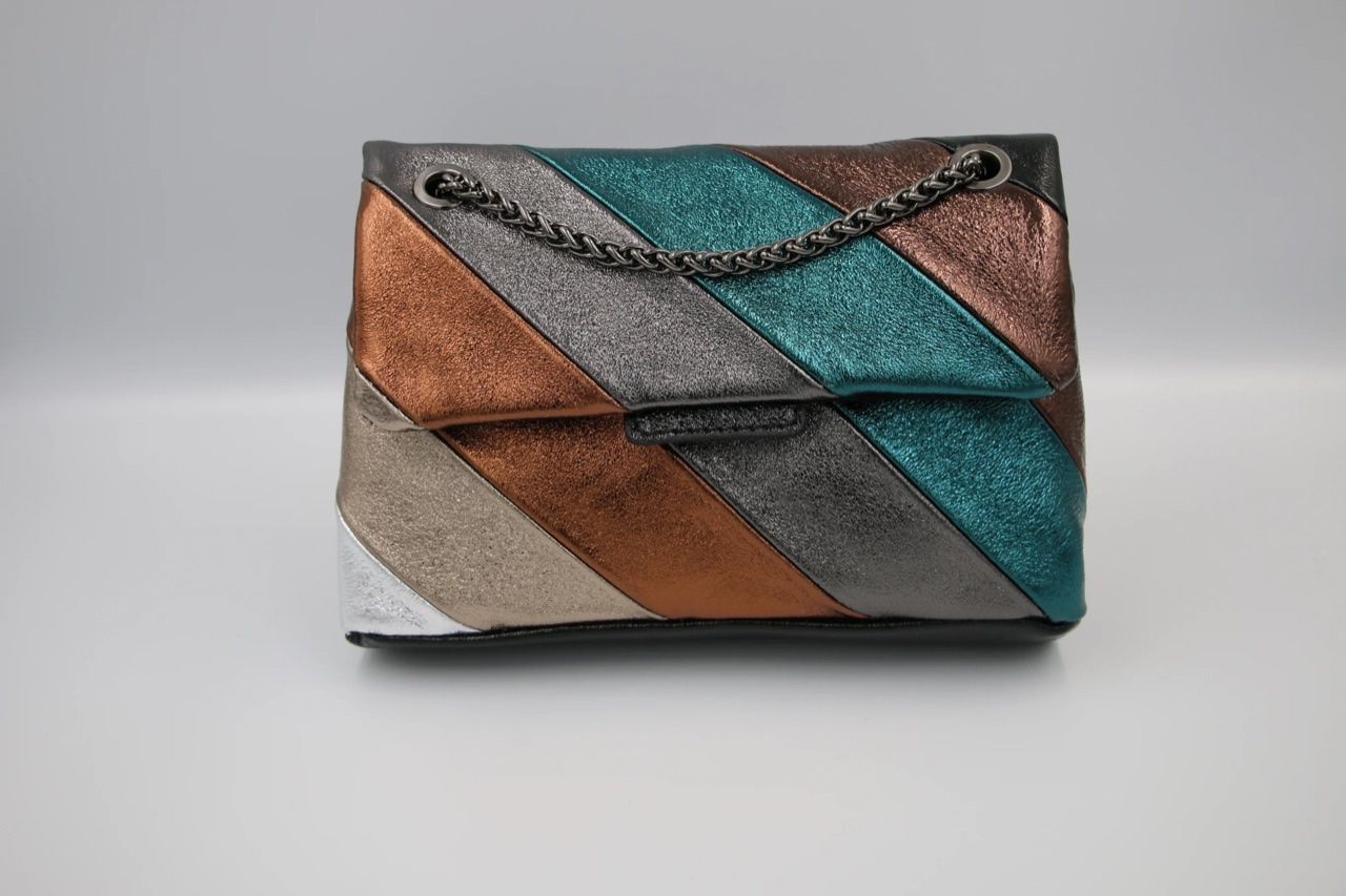 Borse da donna: Schultertasche "Taupe" – Nuovo e nell'imballaggio originale da Bülach venduto da DuffyFashionAvenue 1