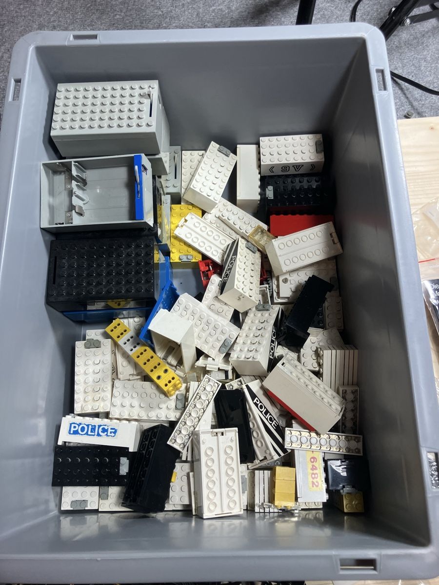Lego Kit di costruzioni: Grosses Konvolut Lego Elektrik – Usato da Luzern venduto da windundsichtschutz 2