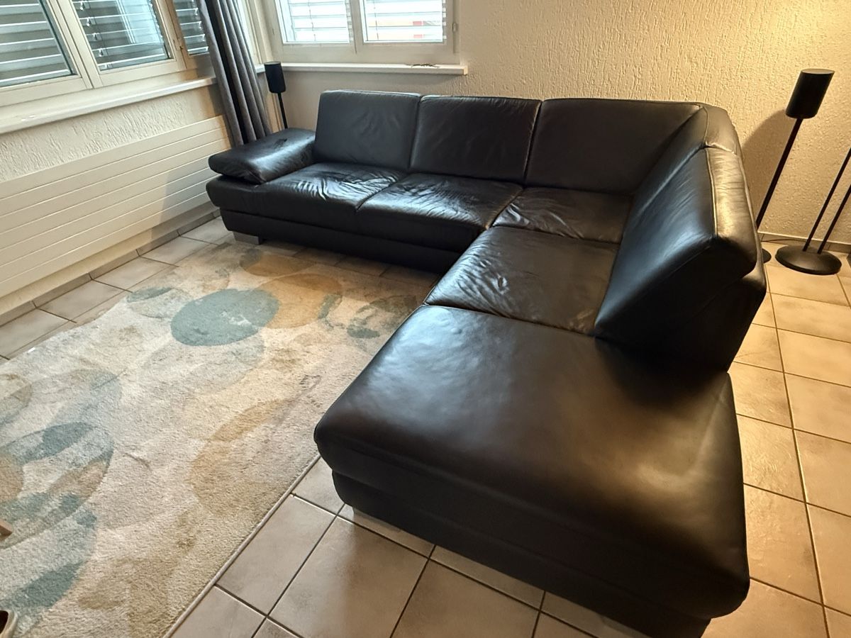 Divani: Ecksofa Leder schwarz gebraucht – Usato da Kriens venduto da wurstkaese 1