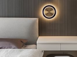 Moderne Wandleuchte Saturn Design - Stilvoll, Neu & OVP, 6W