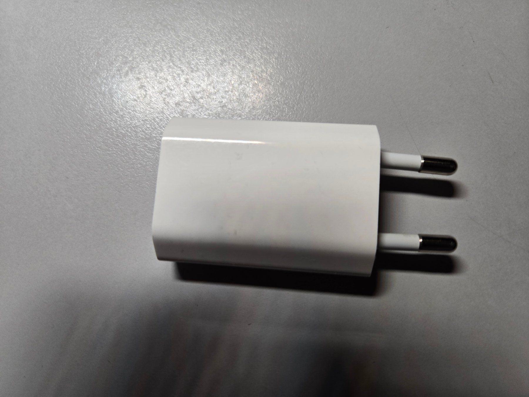 Apple Stecker: Apple USB Stecker – Gebraucht aus Altstätten SG von Tschuppben