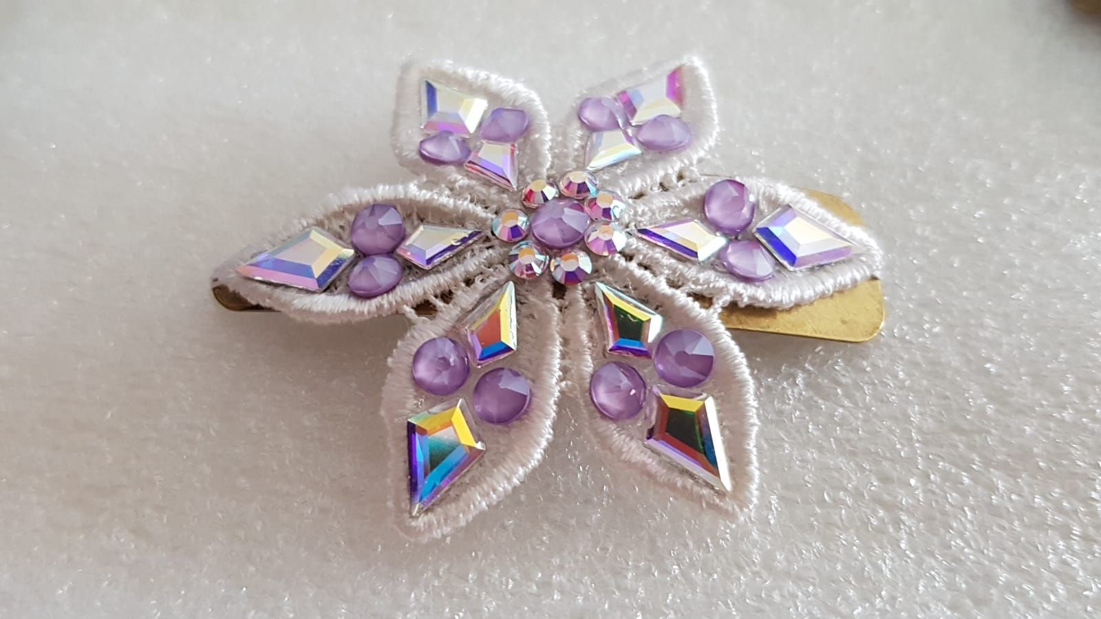 Haarschmuck: Haarspange Blume,Swarovski Steine. – Neu (gemäss Beschreibung) aus Zürich von ata_c8nh 4