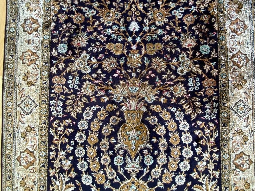 Tappeti: Perserteppich Seide Qom 164x112.cm – Usato da Büron venduto da Filadefia-888 1