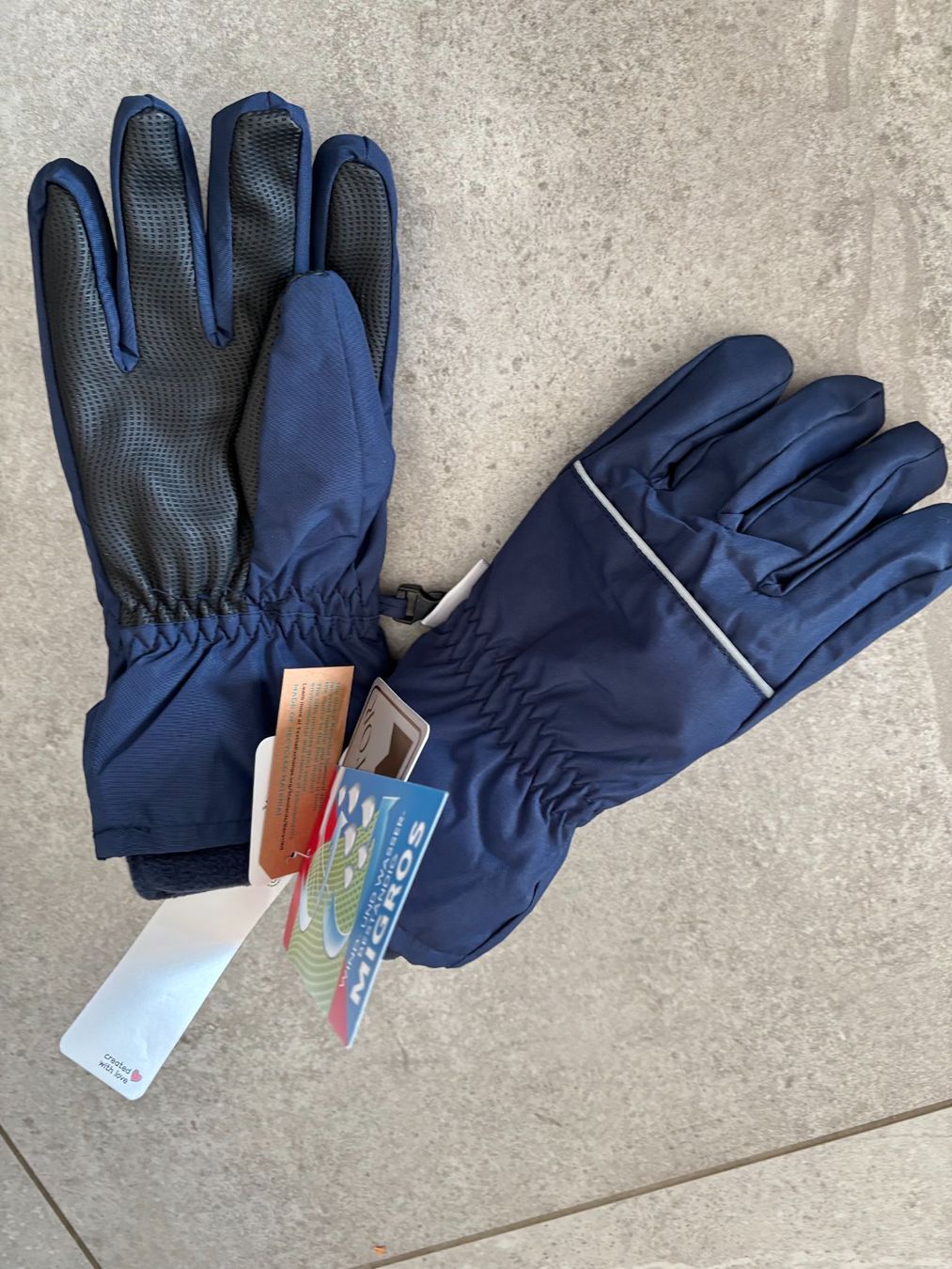 Guanti: Gant hiver enfant  128 - 140 – Nuovo (secondo la descrizione) da Salvenach venduto da gwenwywar