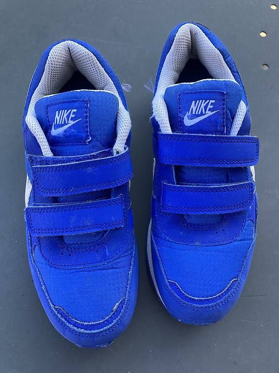 Nike Scarpe per ragazzi: Baskets Nike, taille 32 – Usato da Mathod venduto da ver_nbj9