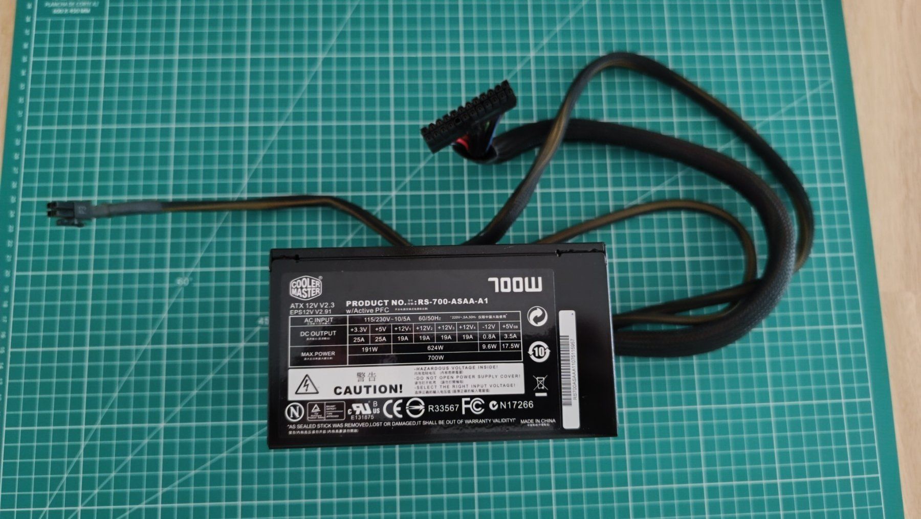 Componenti elettronici: Cooler Master 700W RS-700-ASAA-A1PC-Netzteil / Alimentation – Usato da Zürich venduto da joa_wyv6 1