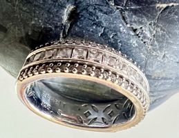 Esprit Silberring 925 mit Zirkonia - funkelnder Memoire Stil