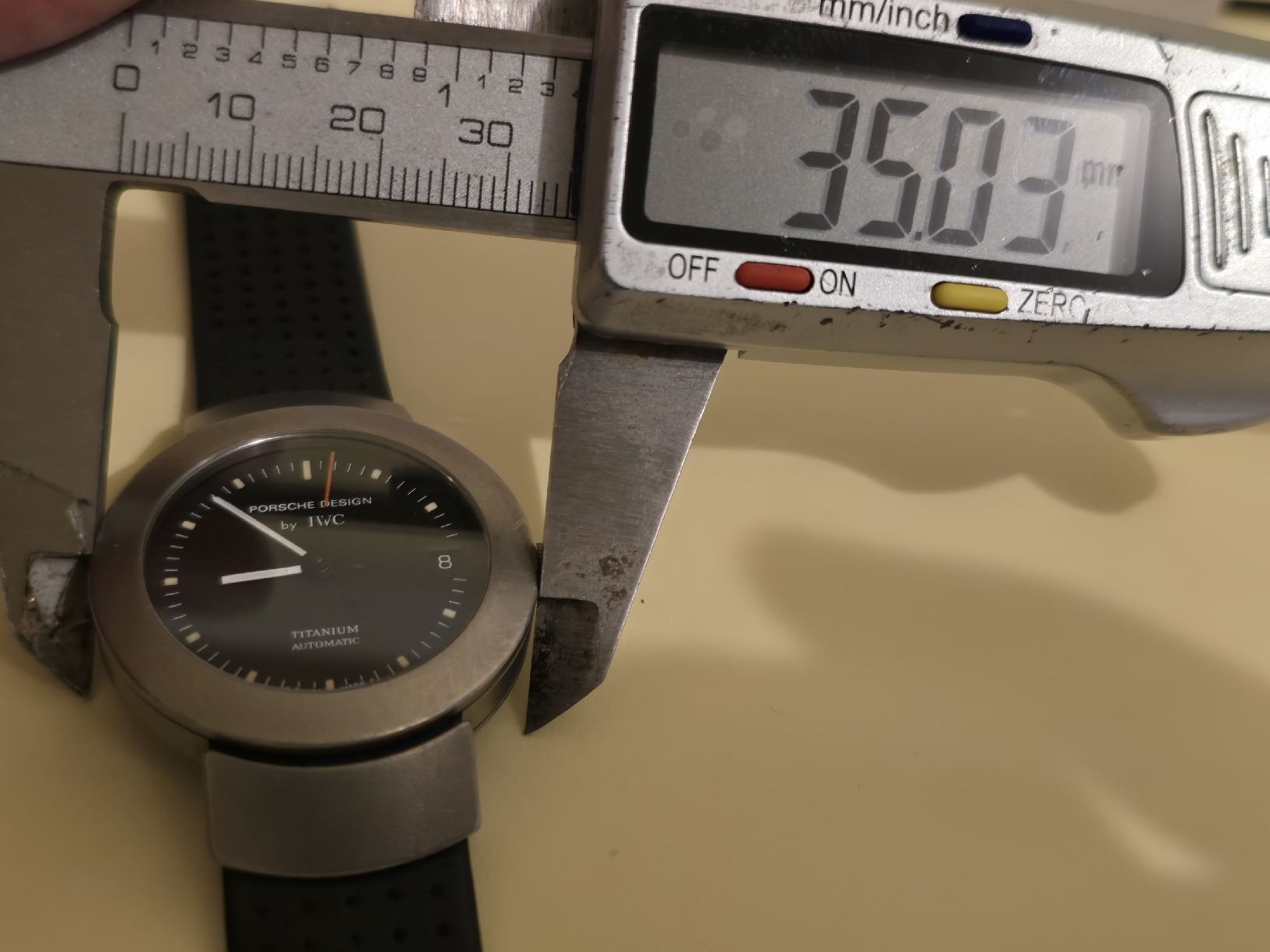 IWC Orologi: IWC Porsche Design Titanium, Vintage,automatic – Usato da Grand-Lancy venduto da Montre-Swiss 2