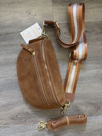 NEU Braune Umhängetasche mit zwei Fächern