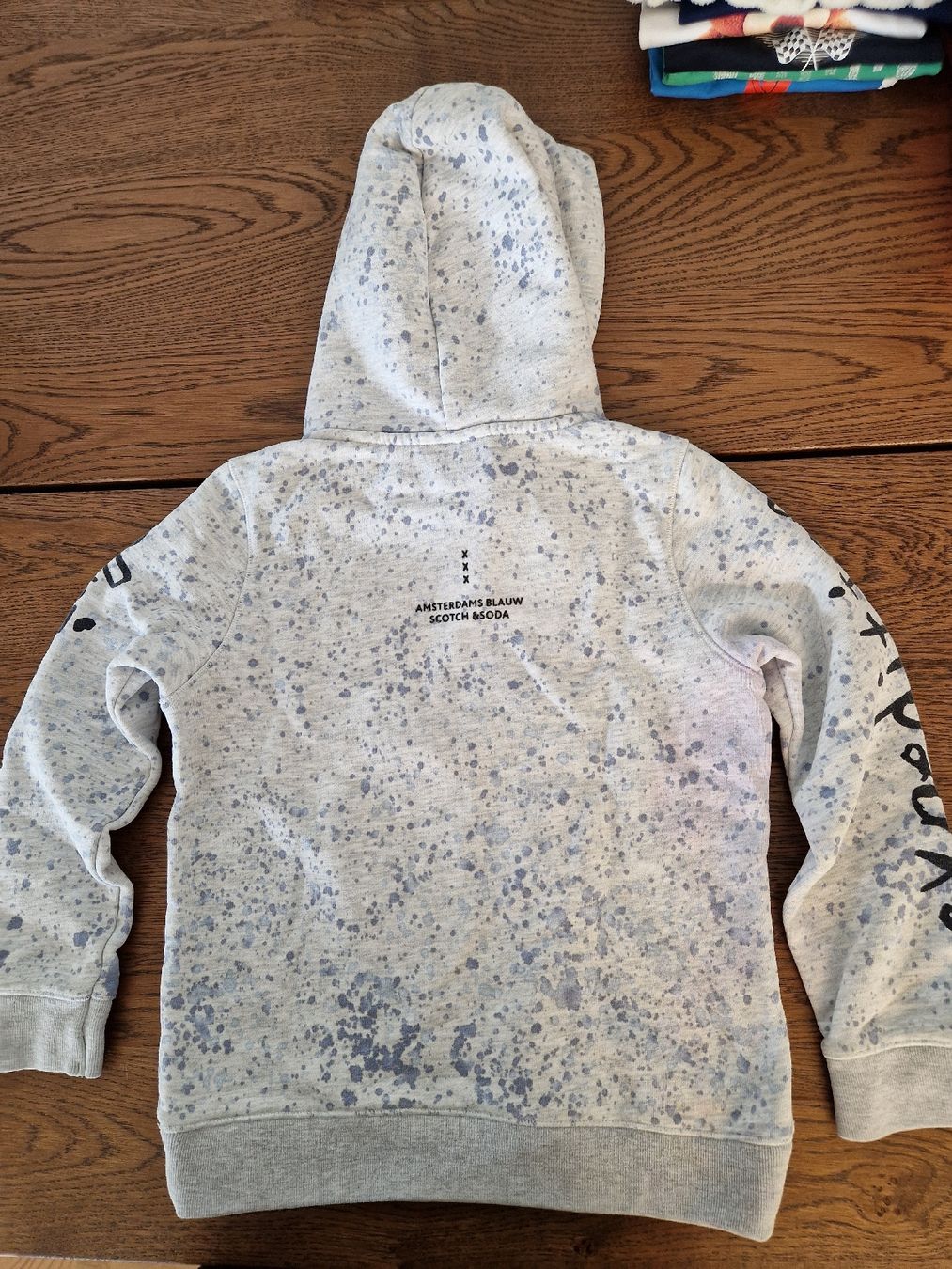 Maglioni & Felpe: kaputzenpullover Scotch&Soda Gr. 128 – Usato da Davos-Dorf venduto da Bpelikan 1