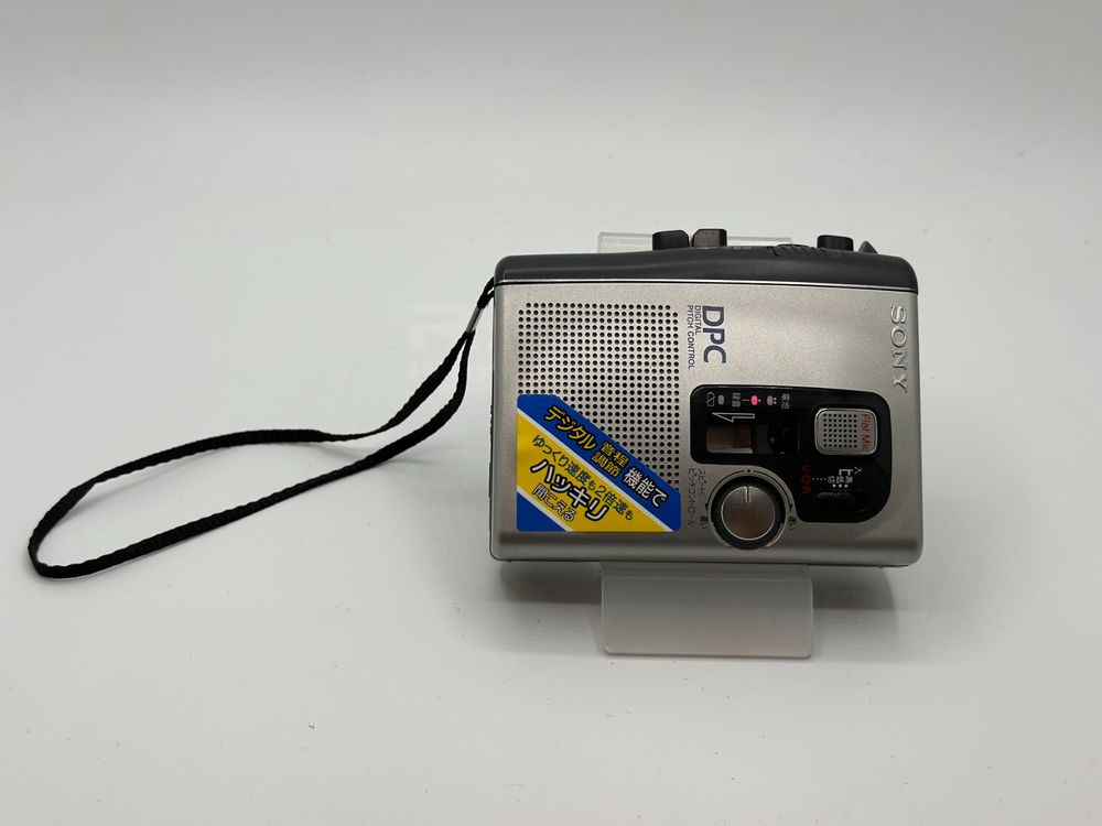 Sony TCM-IC100 Walkman + Enregistreur – Mécanique Fonctionne, Ne Lit Pas Les Cassettes – Pour Pièces