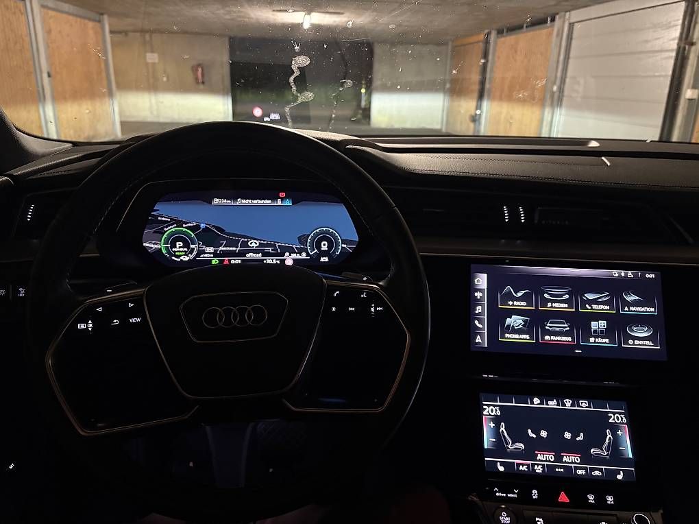 Autos: Audi e-tron 50 Sportback Advanced Quattro – D'occasion à Arbon par had_z7tj 3