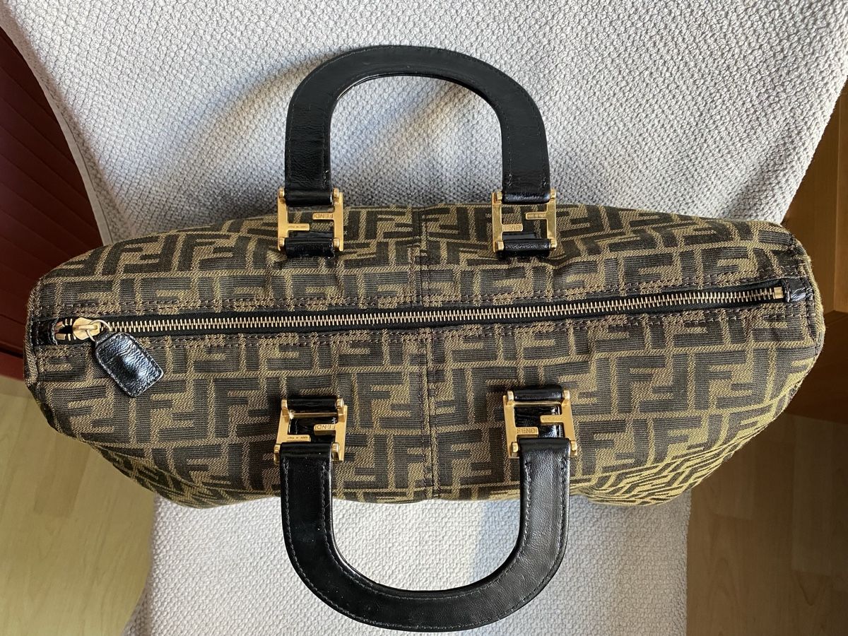 Fendi Borse: Fendi Zucca Boston Bag Medium Vintage – Usato da Sarnen venduto da Kitty2019 2
