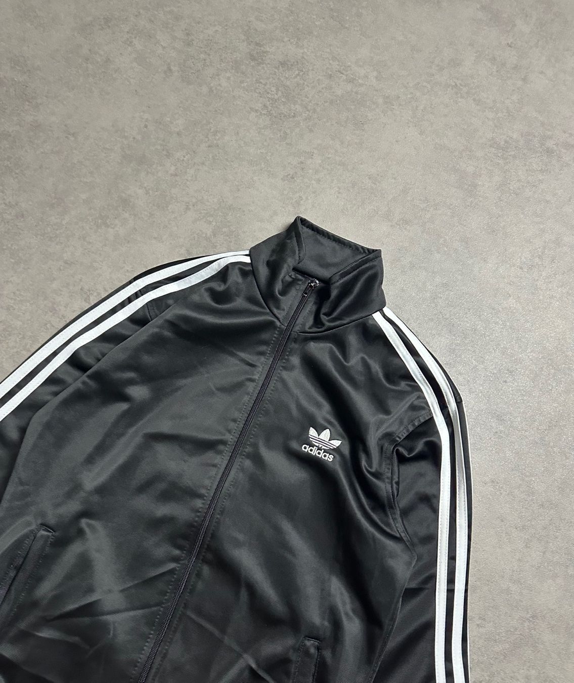 Adidas Jacken: Adidas Trainerjacke Grösse S – Gebraucht aus Wolfhalden von GodzillaArchive 1