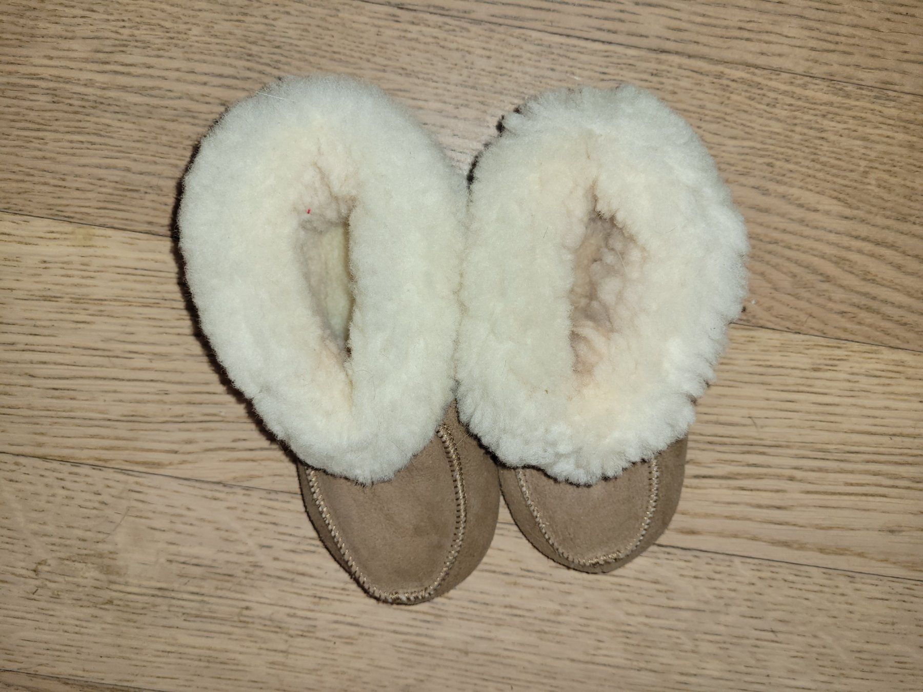 Herrenschuhe: Warme Fellfinken Gr. 25, Schafwolle – Gebraucht aus Lotzwil von fra_t28l