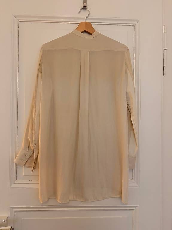 Chemisiers: Acne Hemd creme XS/S – D'occasion à Basel par yet_7svp 2