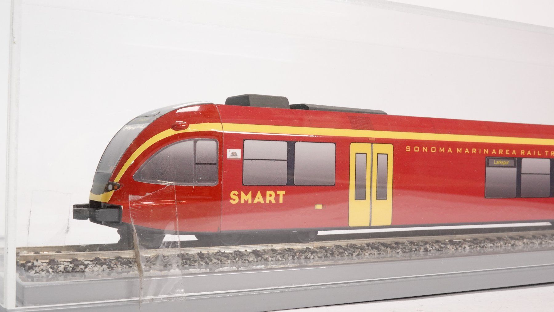 Modellini di ferrovie: e6 Stadler Rail Smart Prototyp Californien ca. Spur S – Usato da Thun venduto da evinka_gmbh