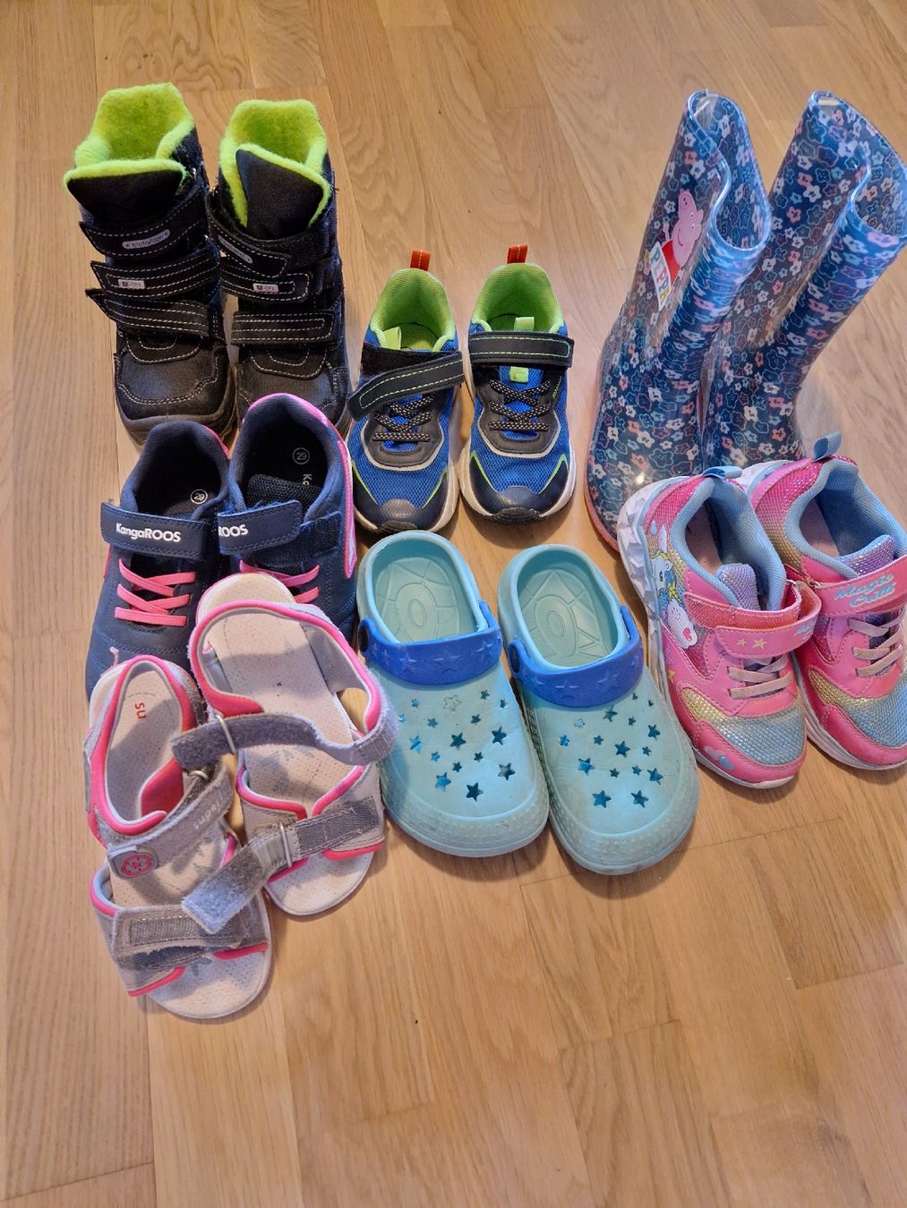 Superfit Scarpe per ragazze: Kinder Schuhe Gr.29 – Usato da Lützelflüh - Goldbach venduto da Annegret1988