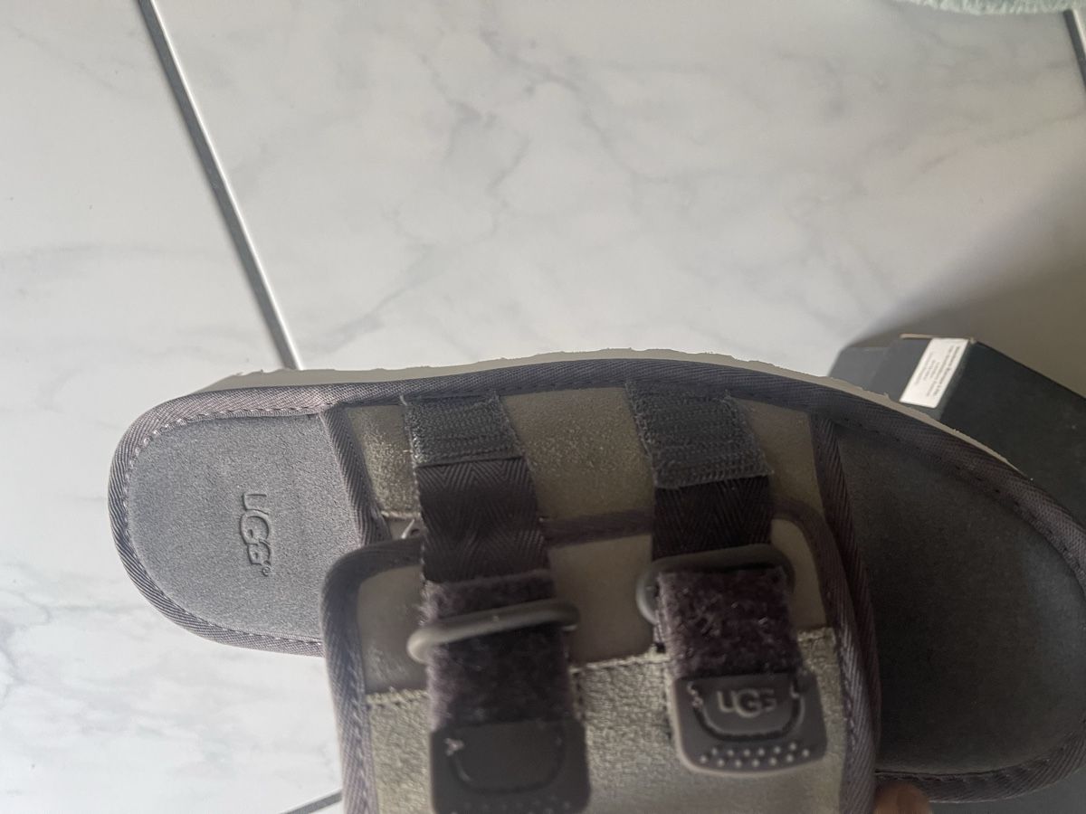 Herrenschuhe: UGG Herren Pantoletten Gr.42 Neu mit Karton – Neu und originalverpackt aus Fislisbach von Brandopfer810 3