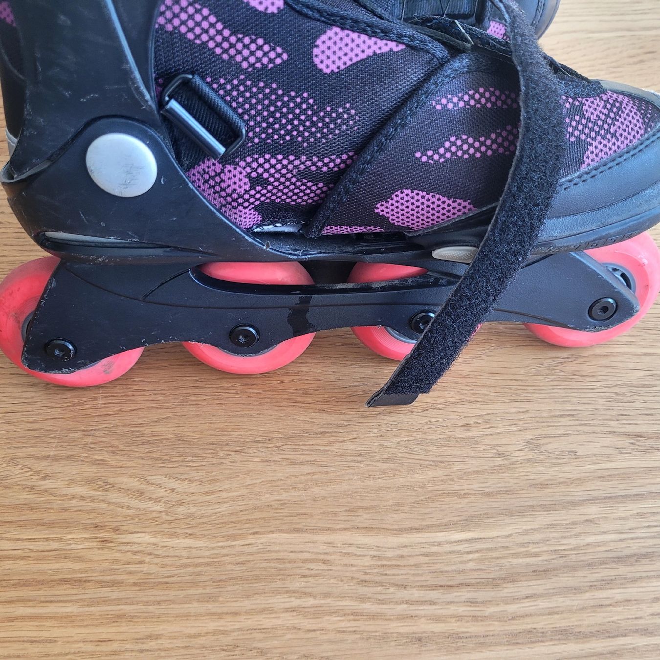 Pattini in linea & Pattini a rotelle: Inlineskates verstellbar 35-40/Kinder – Usato da Winterthur venduto da pajk12