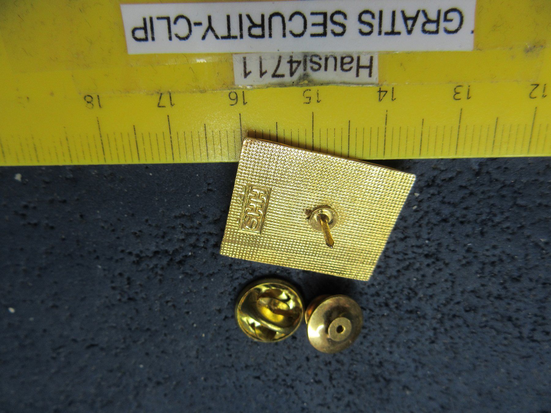 Swiss Placchette & Badge: FLIMS GR PIN GLASIERT GOLDIG "SPRING TIME" – Usato da Ettingen venduto da Hausi4711 1