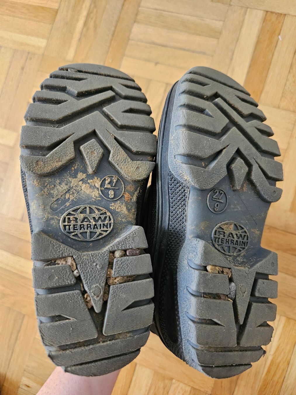 Scarpe per ragazzi: Winterstiefel Gr. 27 – Usato da Unterengstringen venduto da saraman 2