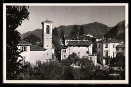 AK Muzzano, Veduta con campanile e case