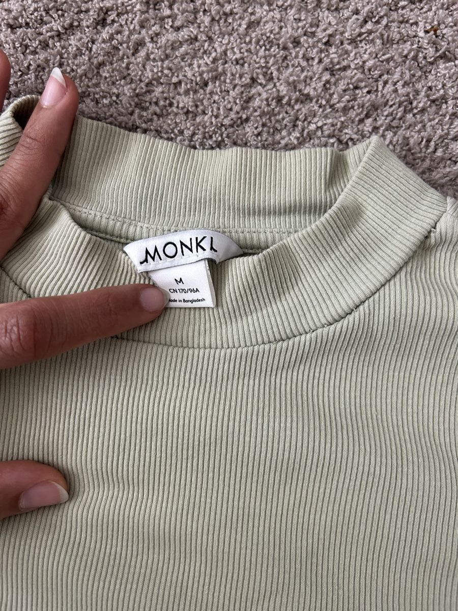 Monki Top: Monki Shirt | Grösse M – Nuovo (secondo la descrizione) da Kloten venduto da lga_zy7n 1
