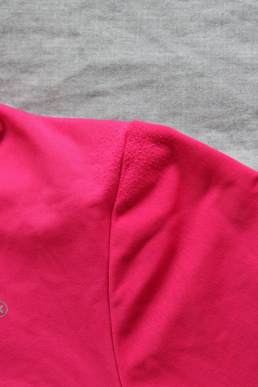 Altra biancheria intima: Thermoshirt ktec pink – Usato da Hombrechtikon venduto da lehnerrr 3