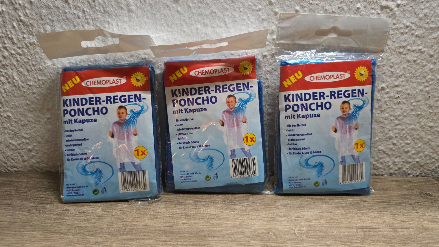 Giacche & Cappotti: 3er Pack mit Kinder Regencape / Regenjackee / Regenponcho – Nuovo e nell'imballaggio originale da Thalwil venduto da VitaMini 1