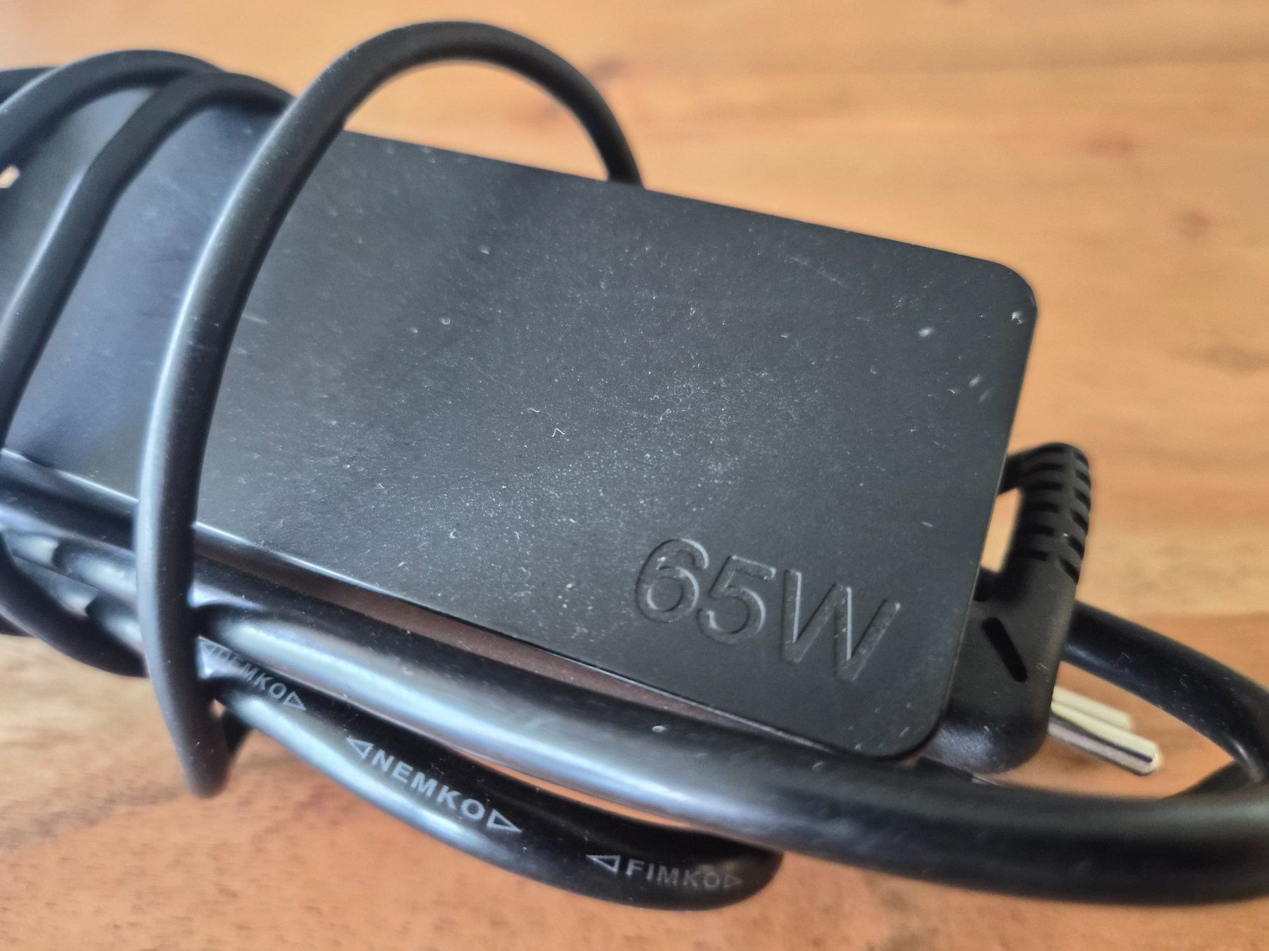Ladegerät: Netzteil 65W mit USB-C Stecker – Gebraucht aus LUZERN von 6O15 2