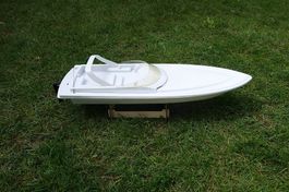 Ferngesteuertes Modellbau Boot