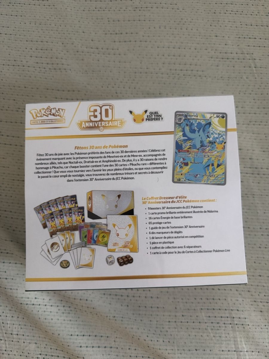 Pokémon Cartes à collectionner: ETB 30 ans FR🇫🇷 – Neuf avec emballage d'origine à Meyrin par lou_mf6j 2