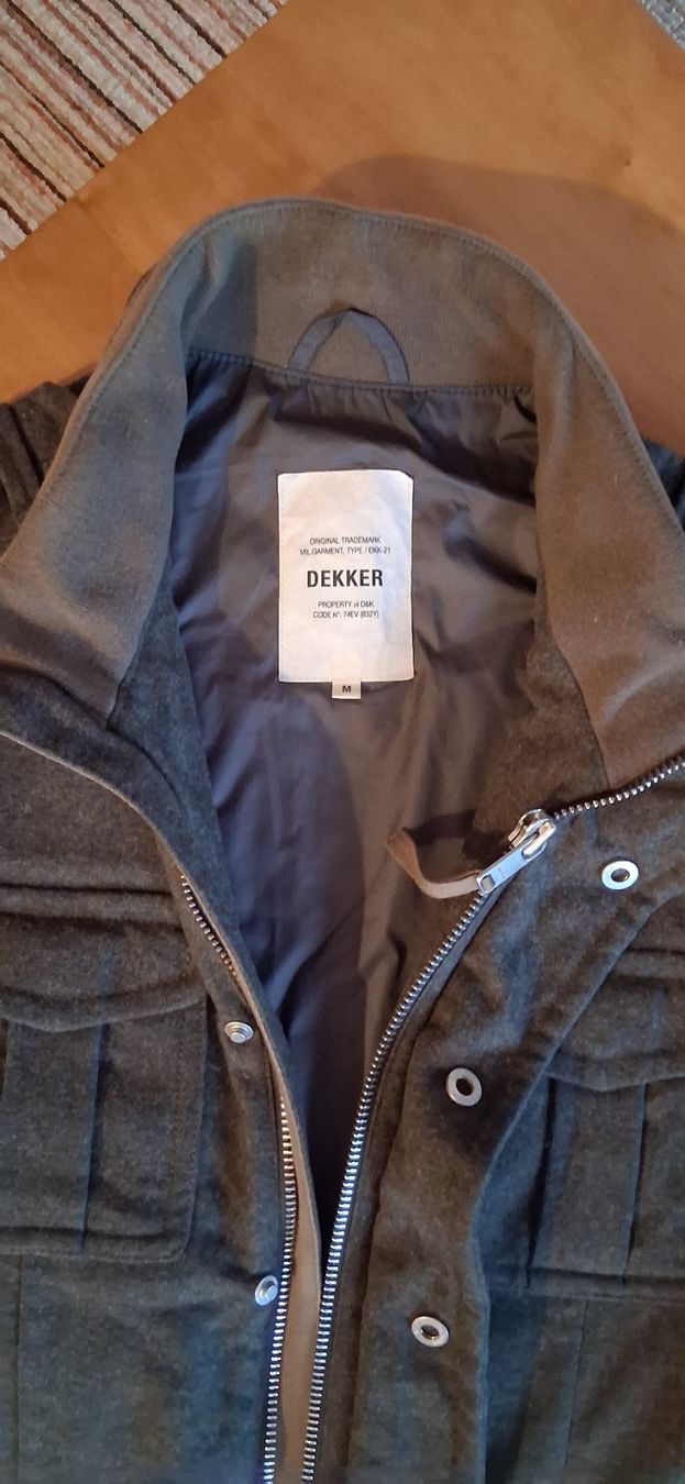 Giacche: Veste Dekker - Taille M – Usato da Genève venduto da chipshark 3
