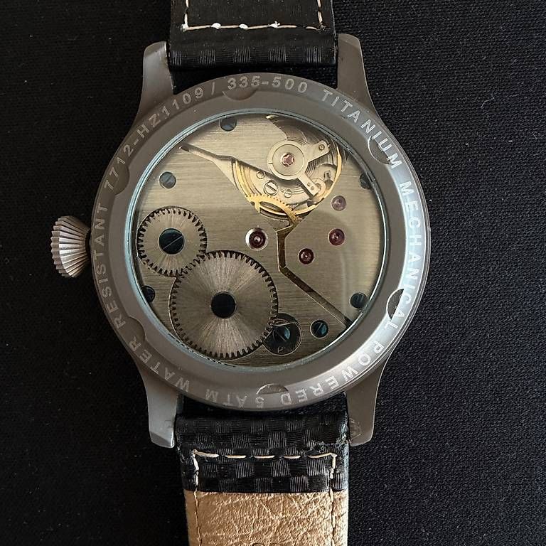 Orologi: Alpha 1993 Titanium Pilot 45mm  Full Set  Mint / Like New – Usato da Morges venduto da dav_v6sd 1