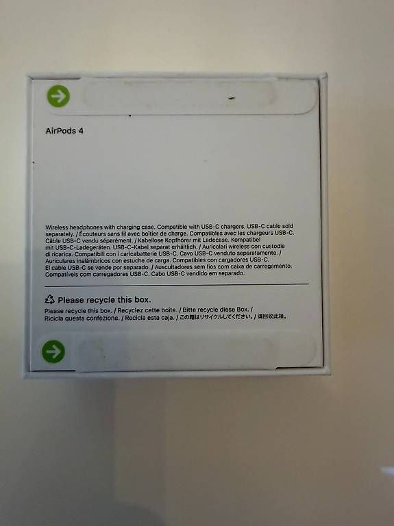 Cuffie: AIRPODS 4 NEUFS – Nuovo e nell'imballaggio originale da Caux venduto da kar_cv6v 1
