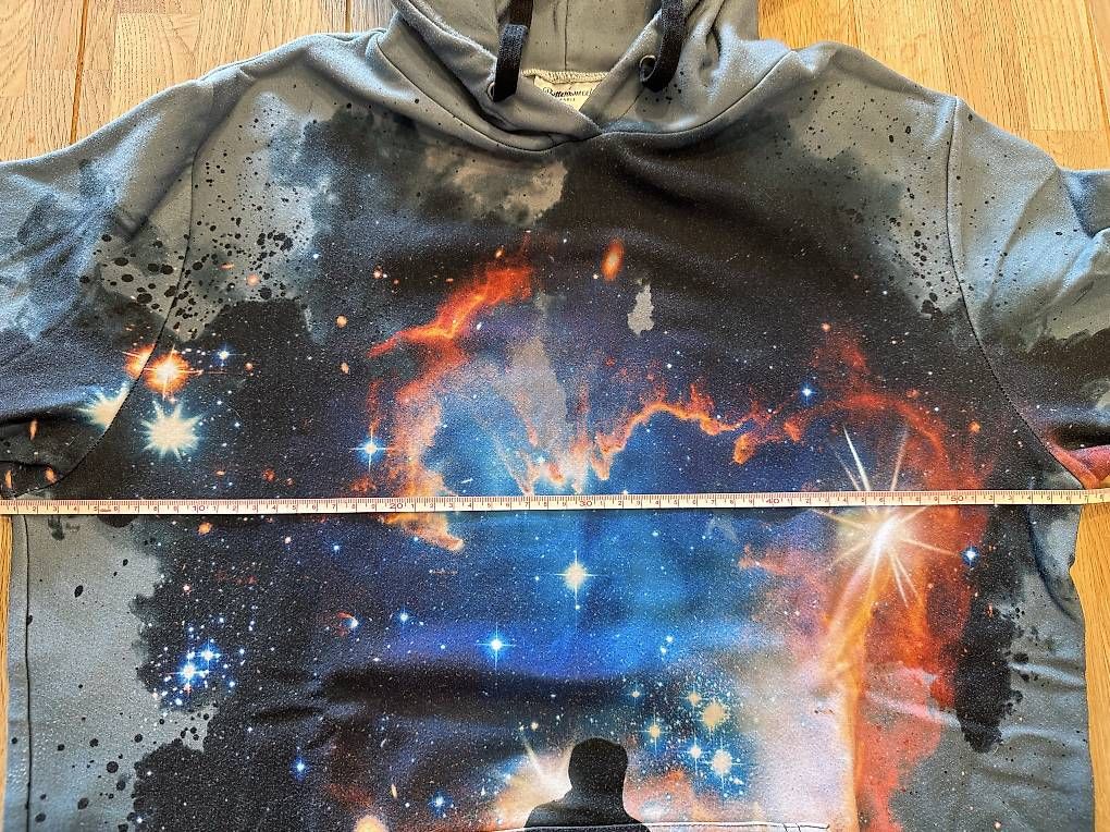 Maglioni & Felpe: Pullover mit Motiv, Gr. L – Usato da Kriessern venduto da c_n1 3