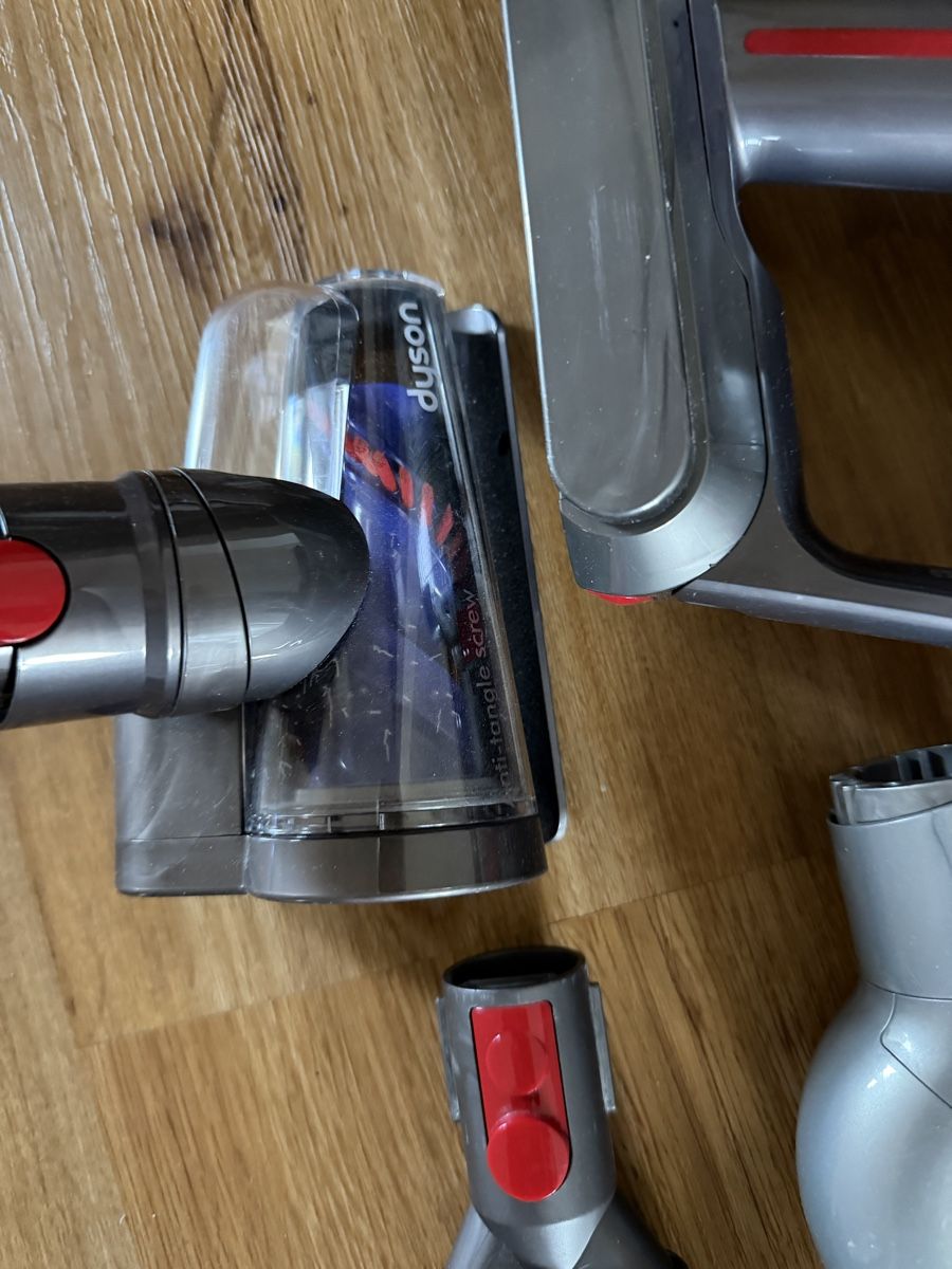 Dyson Staubsauger & Zubehör: Dyson V12 detect slim- defekt – Gebraucht aus Züberwangen von Monopoly22 4