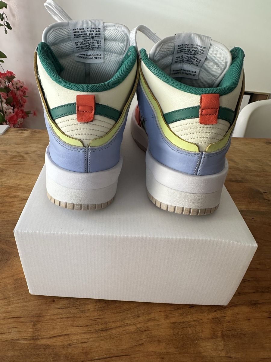 Nike Chaussures hommes: Baskets Nike Dunk Low Disrupt Rose Bleu Corail 39 – D'occasion à Châtelaine par Alexandra.jankowski 3
