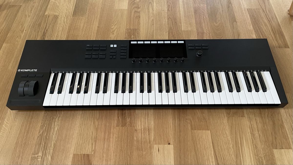 Native Instruments Musikinstrumente: Native Instruments Komplete Kontrol S61 MK2 inkl. Hardcase – Gebraucht aus Cham von ber_h89v