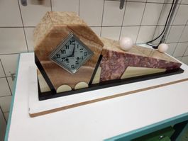 Art Deco Kamin Uhr mit Pariser Werk